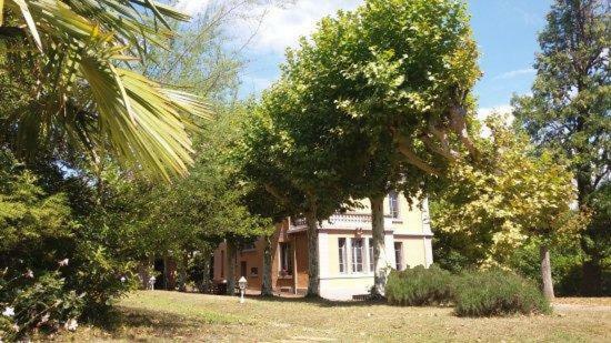 Villa Castel Maison Meublee Lyon Zewnętrze zdjęcie